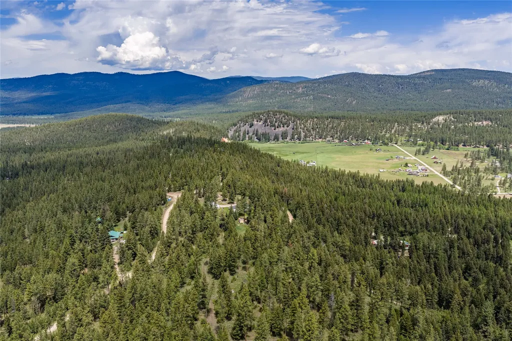 1762 Copper Cliff Drive Bonner MT 59823