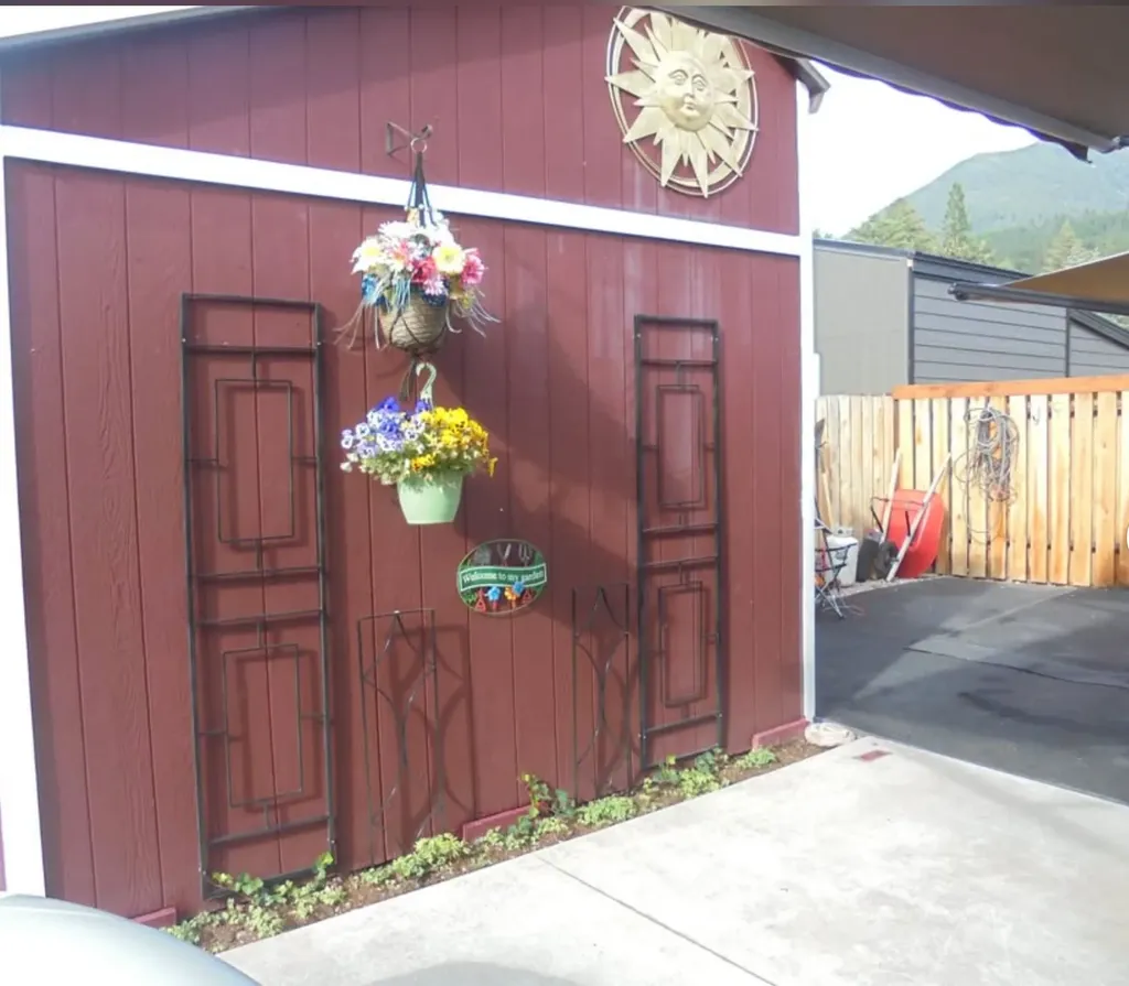 34597 Mt Highway 35 Polson MT 59860