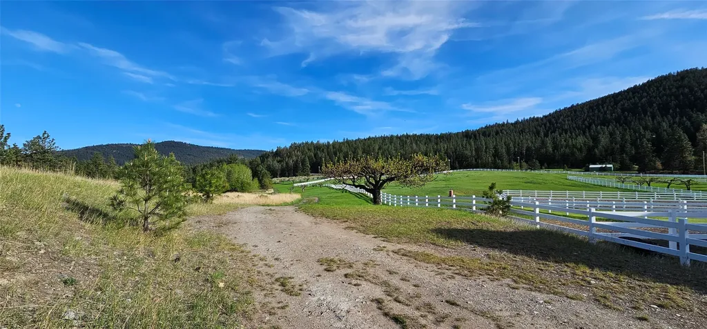 39784 Us Highway 93 Polson MT 59860