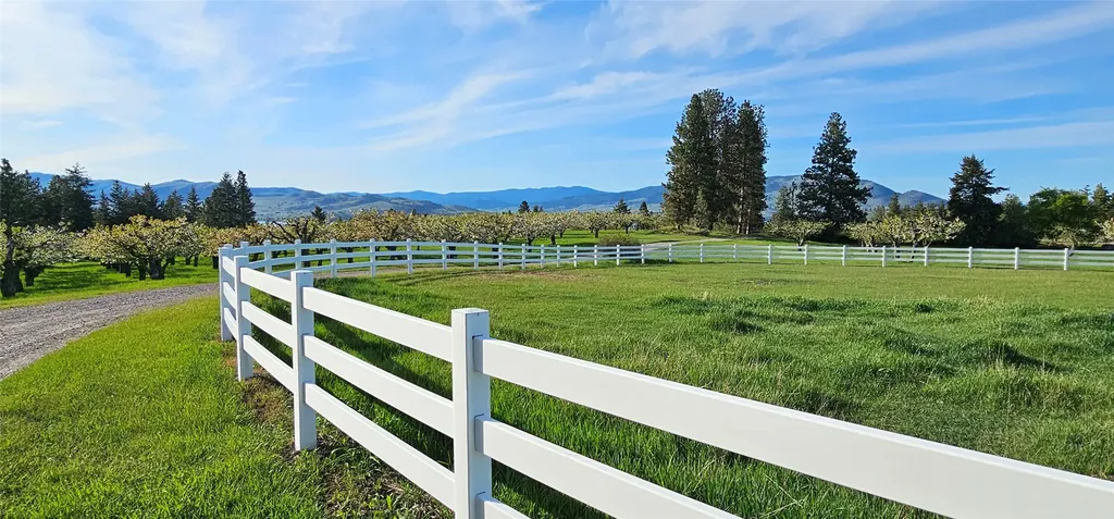 39784 Us Highway 93 Polson MT 59860