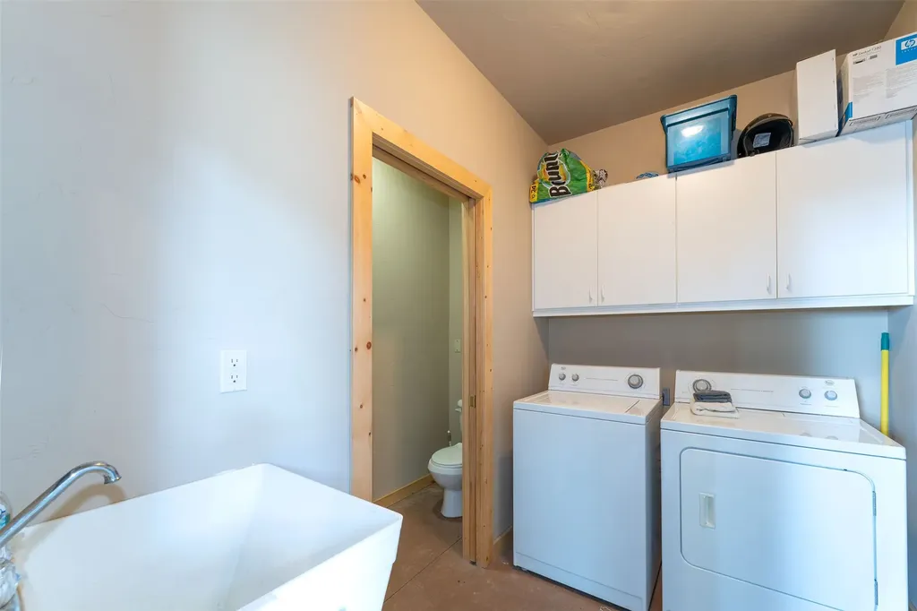 39784 Us Highway 93 Polson MT 59860