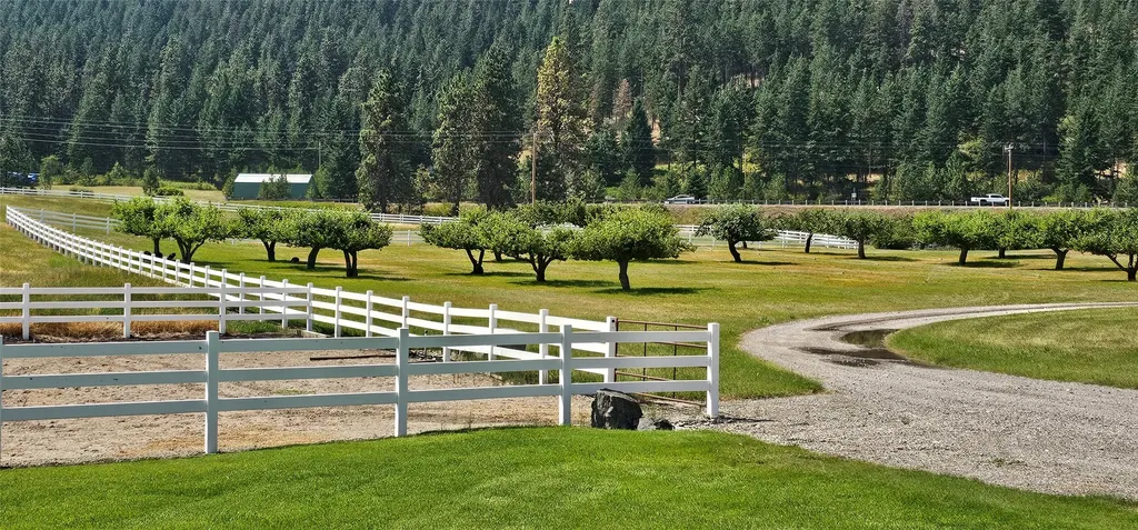 39784 Us Highway 93 Polson MT 59860