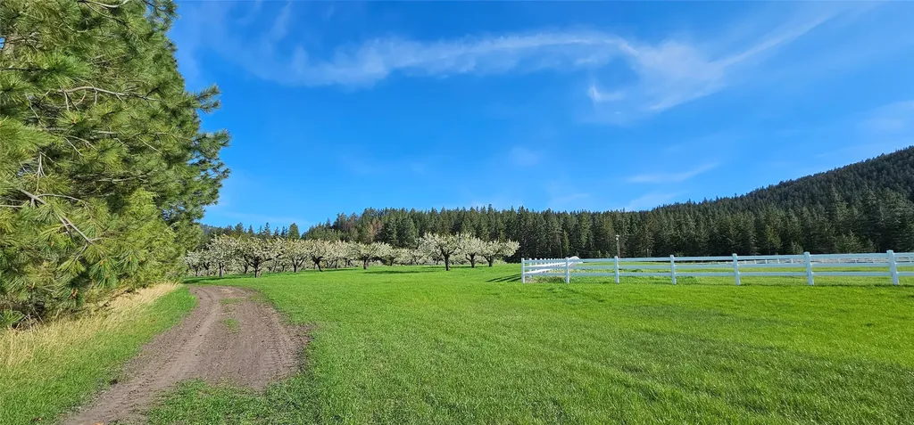 39784 Us Highway 93 Polson MT 59860