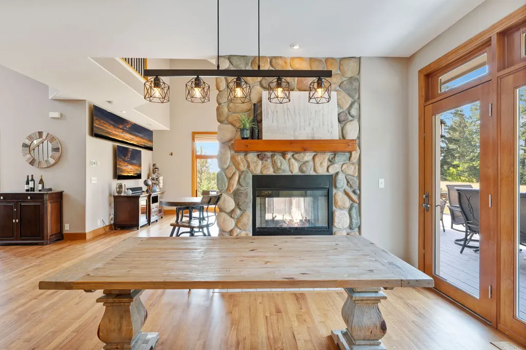 239 Stage Ridge Road Bigfork MT 59911