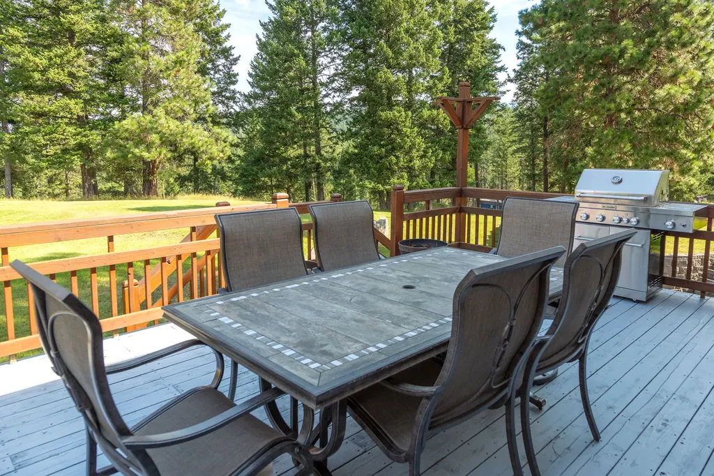 239 Stage Ridge Road Bigfork MT 59911