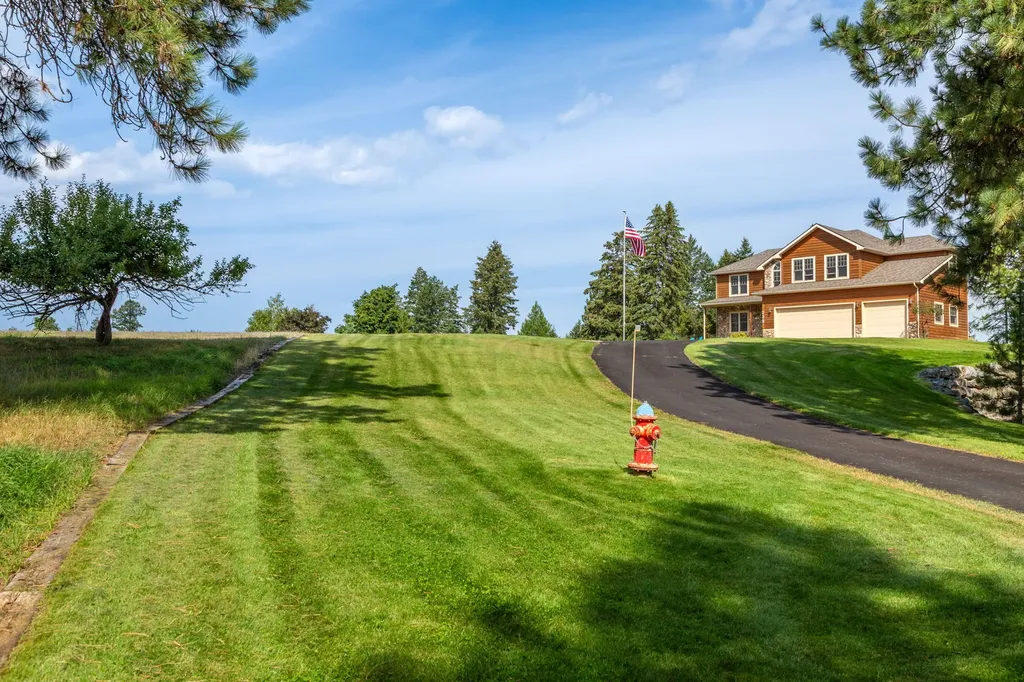 239 Stage Ridge Road Bigfork MT 59911