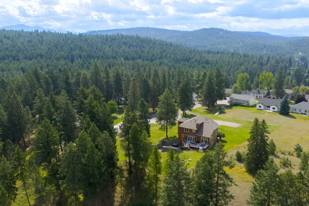 239 Stage Ridge Road Bigfork MT 59911