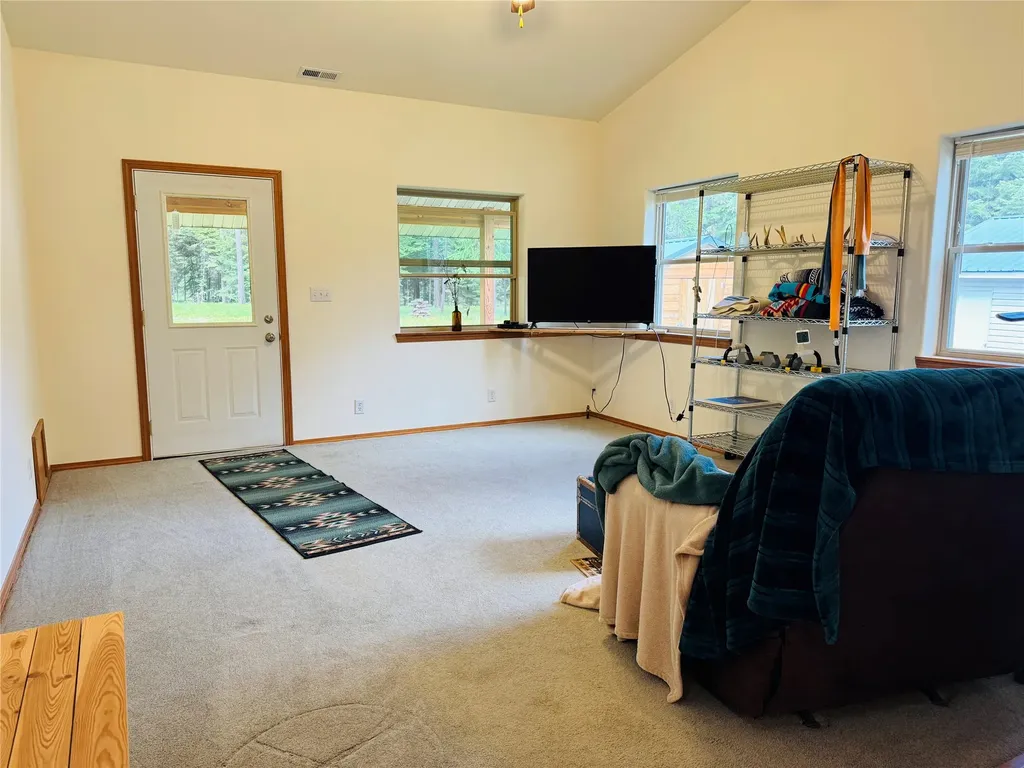 21 Country Club Lane Thompson Falls MT 59873