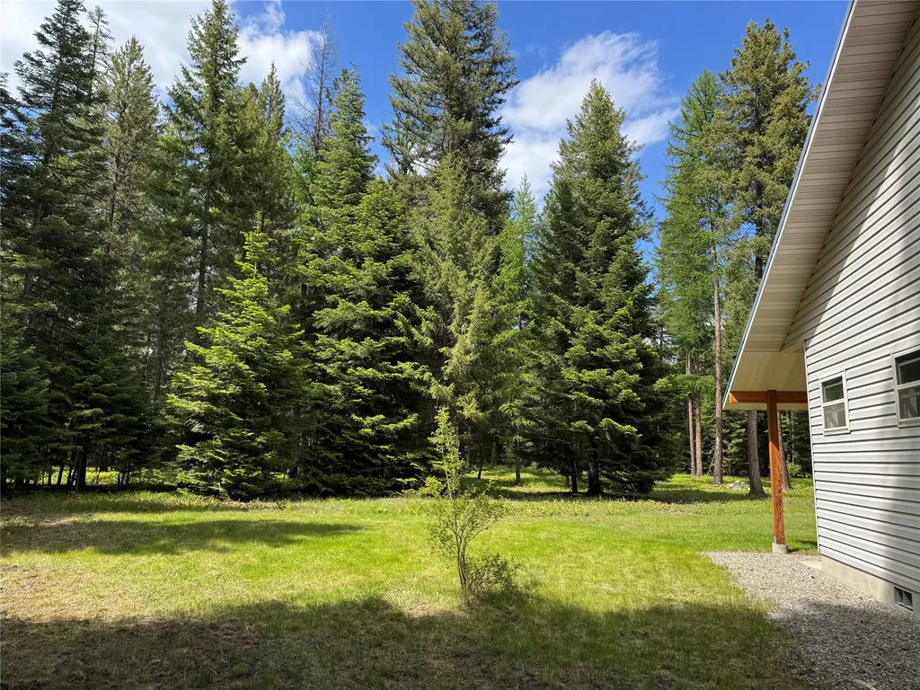 21 Country Club Lane Thompson Falls MT 59873