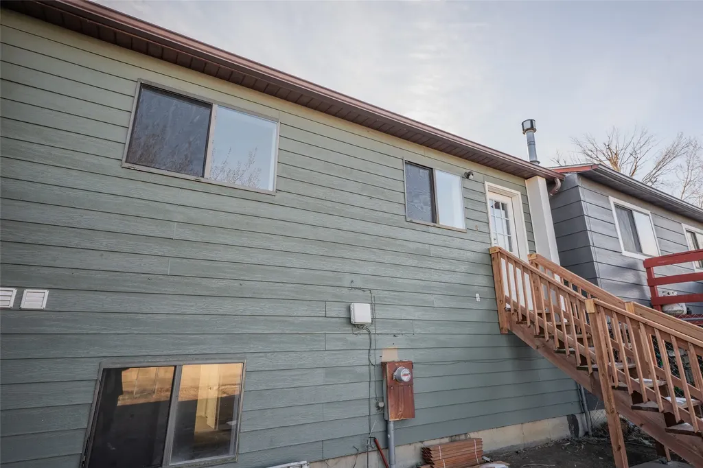 708 42a Street N Great Falls MT 59405
