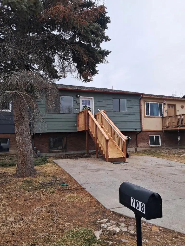 708 42a Street N Great Falls MT 59405