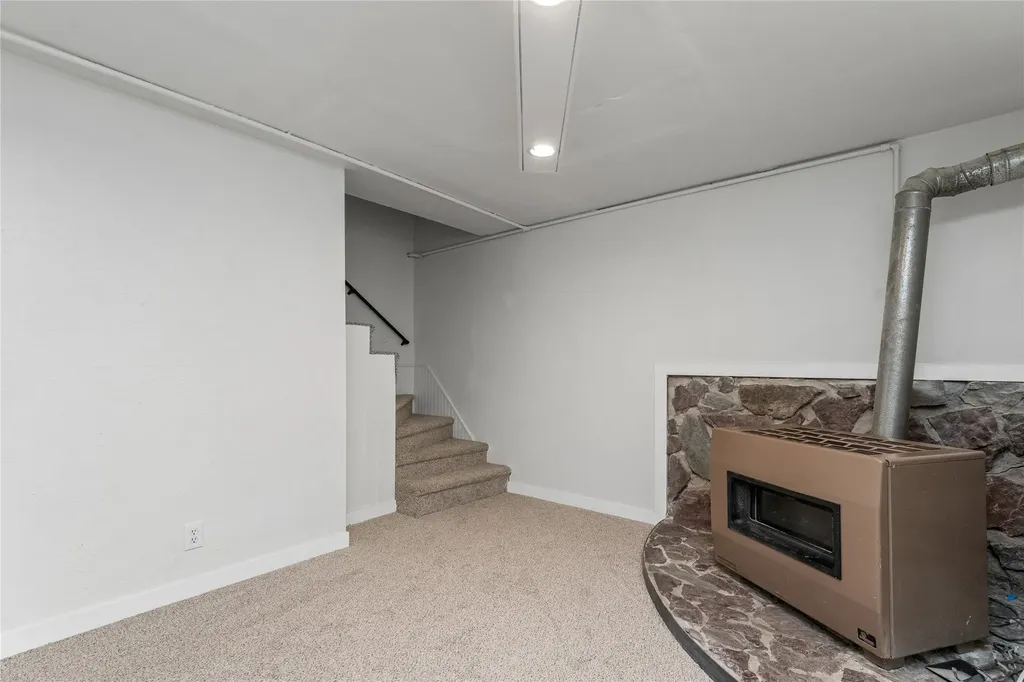 708 42a Street N Great Falls MT 59405