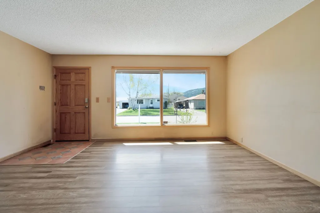 1217 5th Street W Kalispell MT 59901