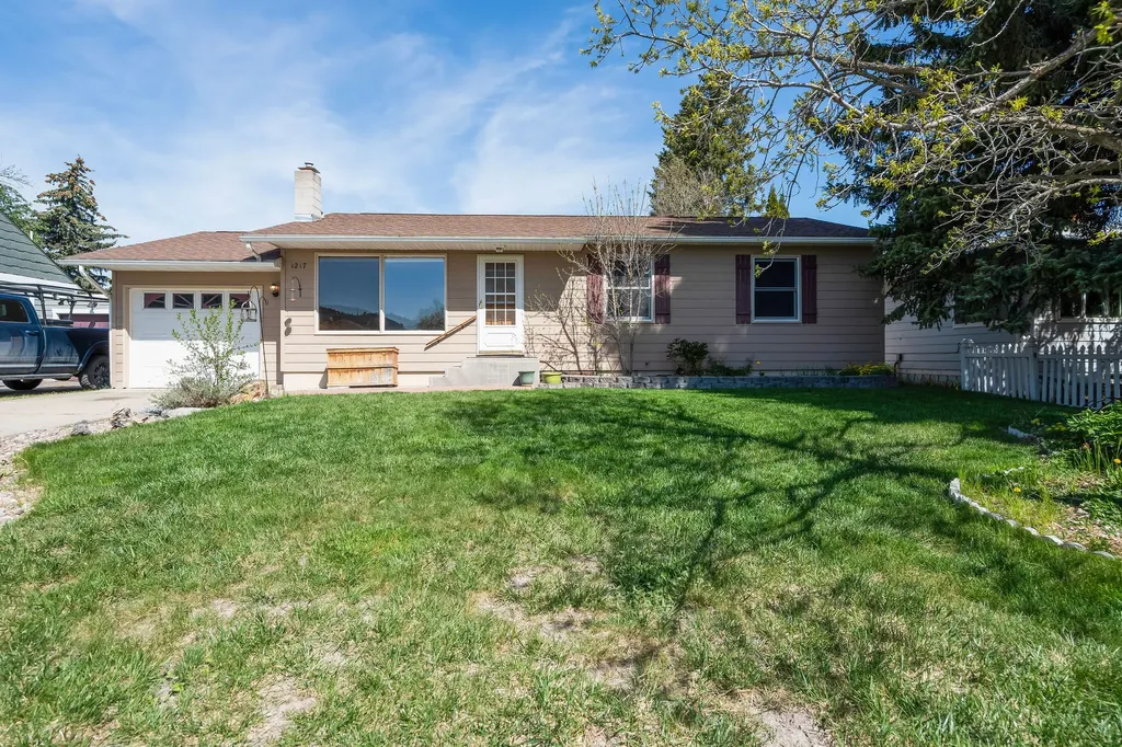 1217 5th Street W Kalispell MT 59901