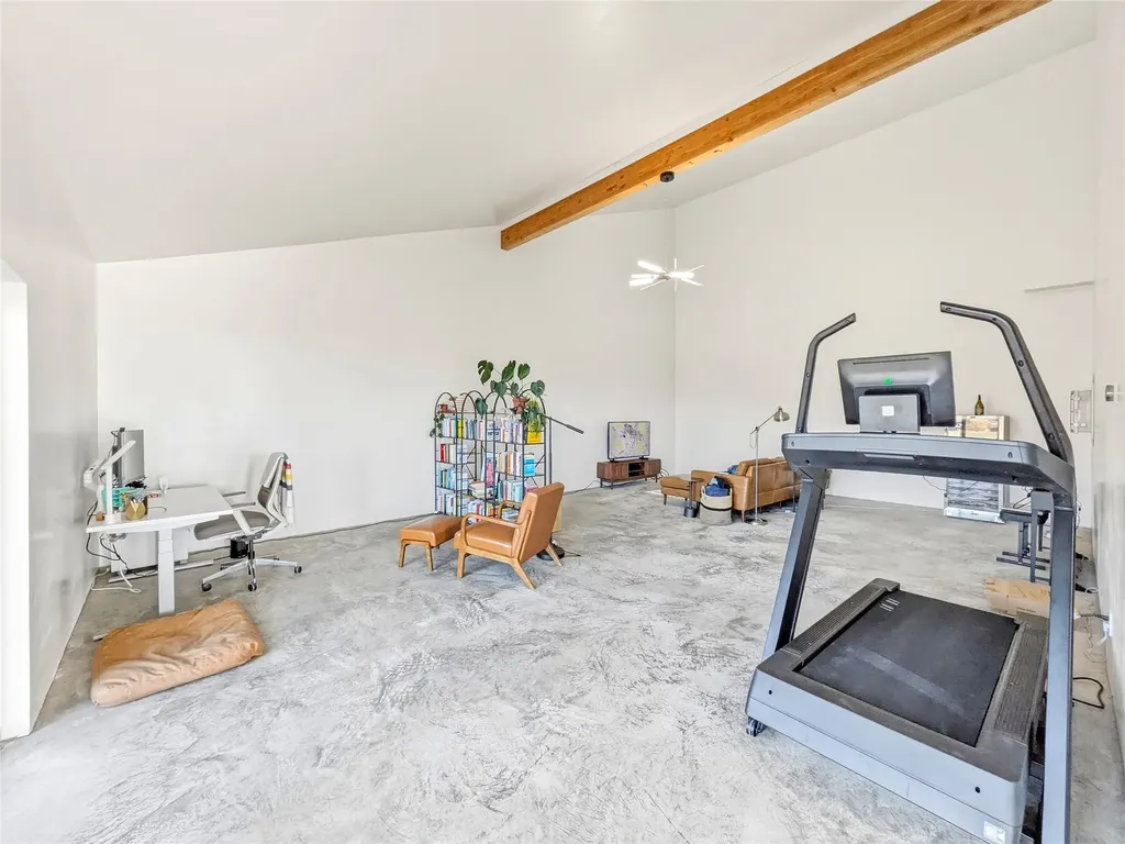 5052 Hoblitt Lane N Florence MT 59833