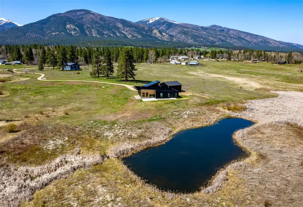 5052 Hoblitt Lane N Florence MT 59833