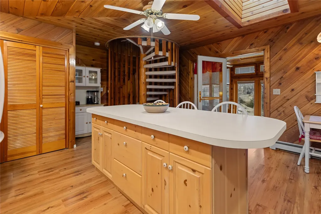3390 E Shore Drive Helena MT 59602