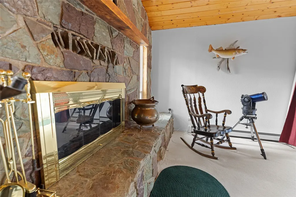 3390 E Shore Drive Helena MT 59602