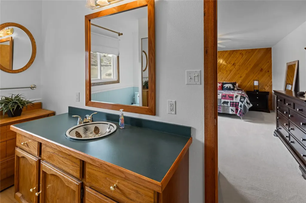 3390 E Shore Drive Helena MT 59602