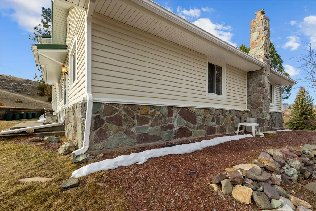3390 E Shore Drive Helena MT 59602