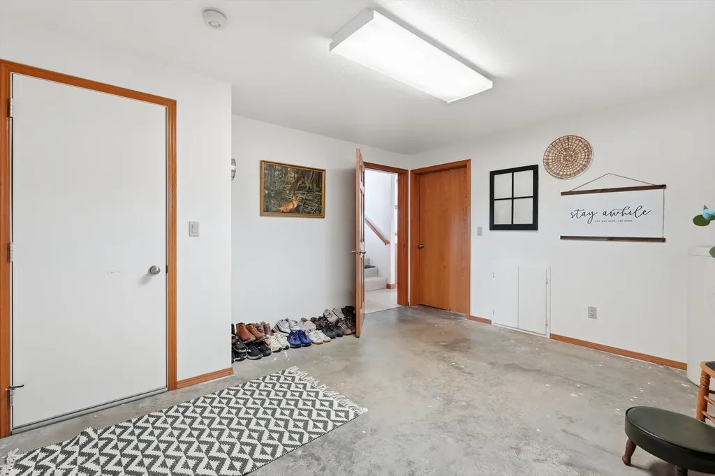 283 Cummoch Drive Deer Lodge MT 59722