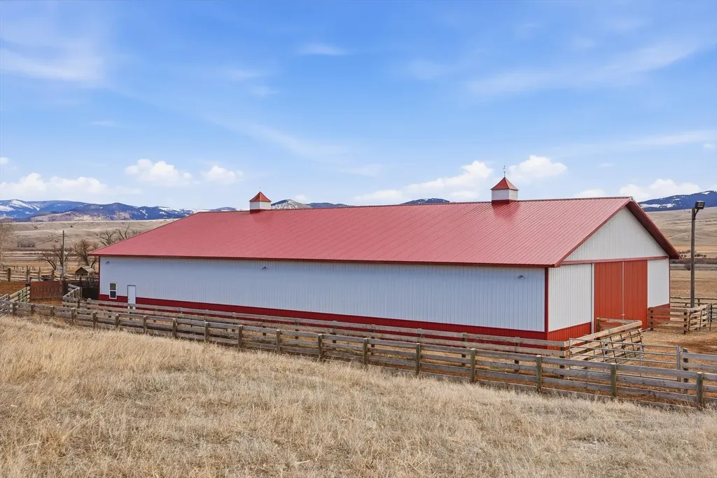 283 Cummoch Drive Deer Lodge MT 59722