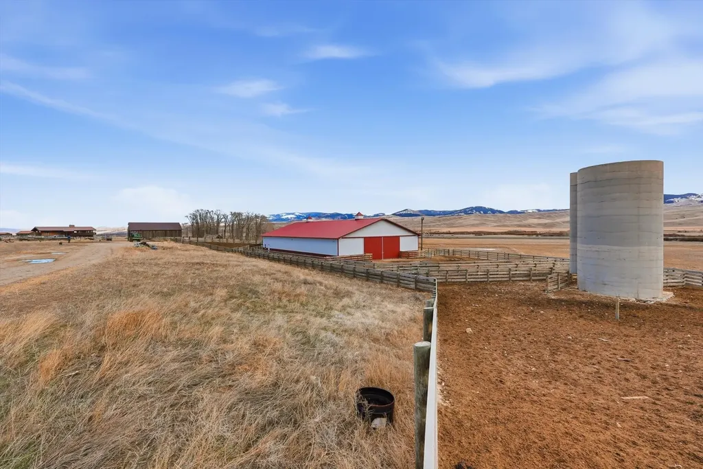 283 Cummoch Drive Deer Lodge MT 59722