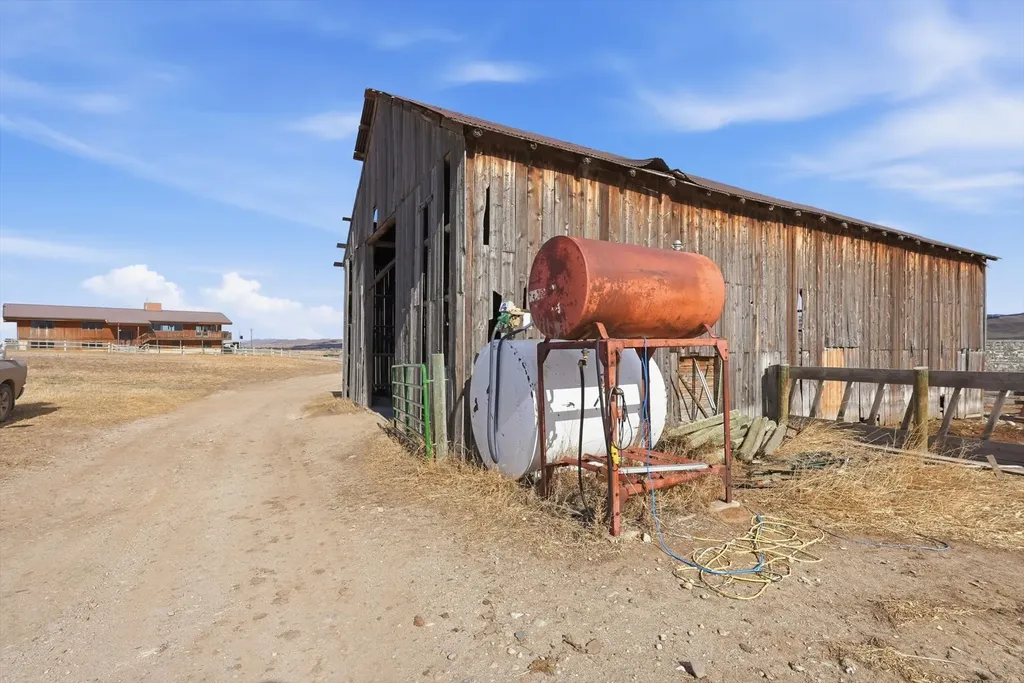 283 Cummoch Drive Deer Lodge MT 59722