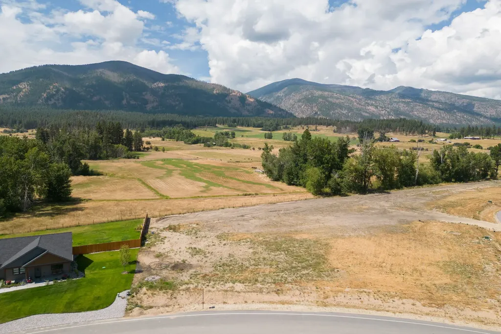 5333 High Meadow Drive Florence MT 59833