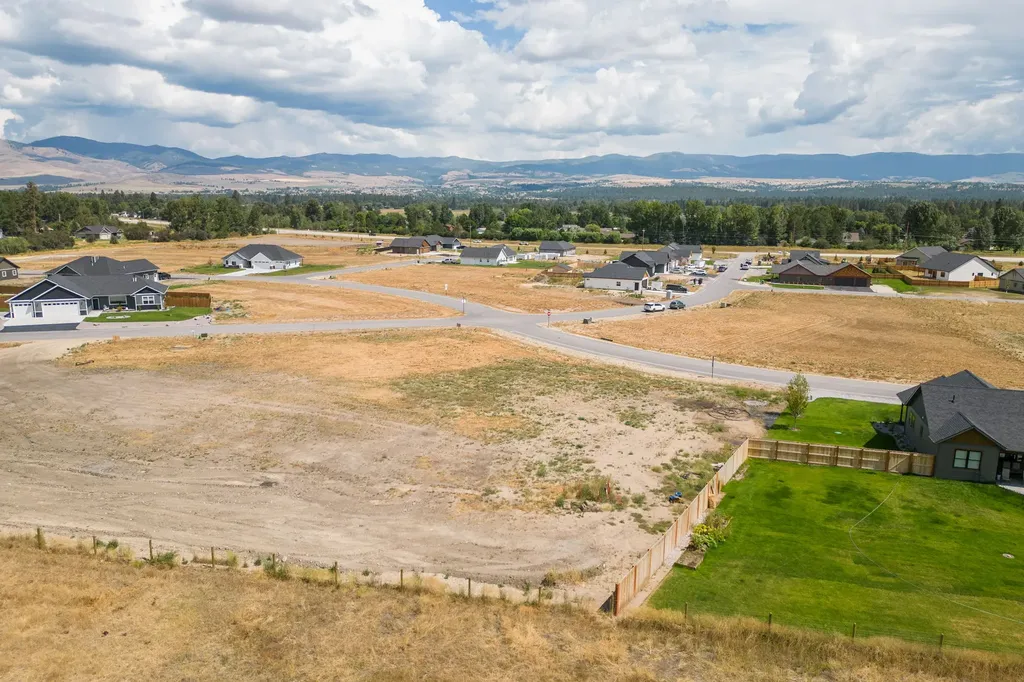 5333 High Meadow Drive Florence MT 59833