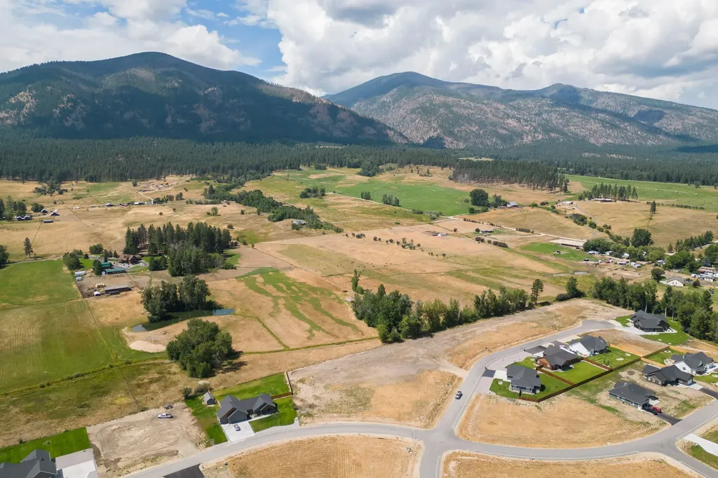 5333 High Meadow Drive Florence MT 59833