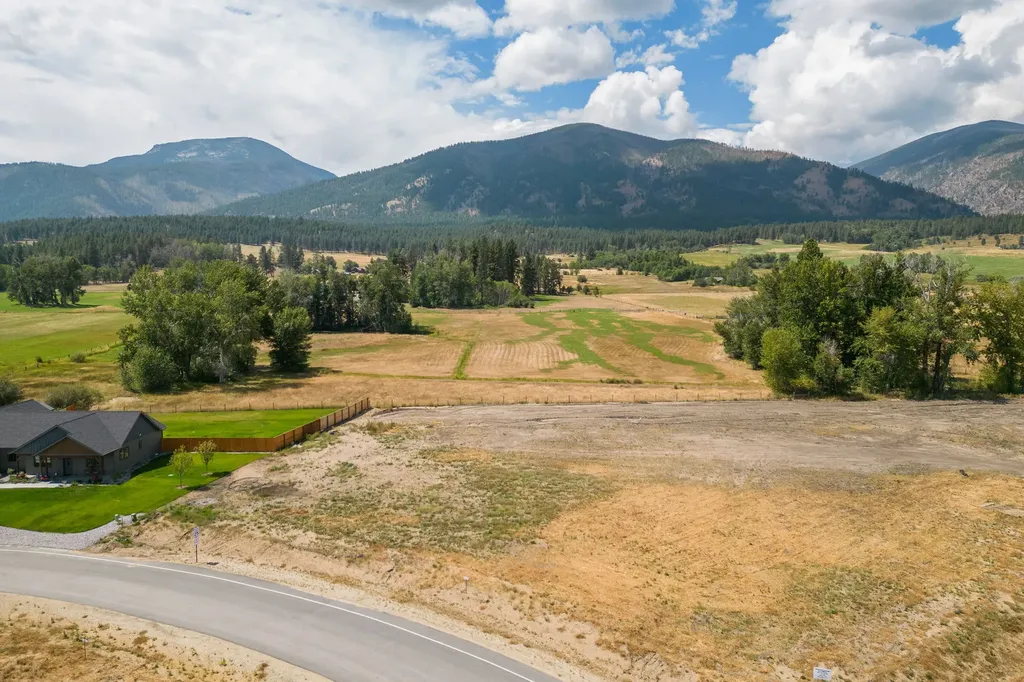 5333 High Meadow Drive Florence MT 59833
