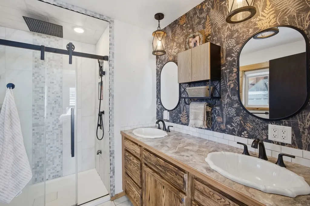 214 Mission Street Stevensville MT 59870