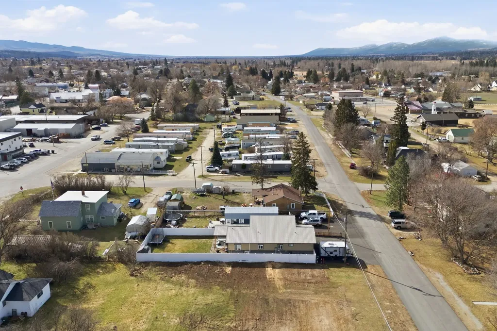 214 Mission Street Stevensville MT 59870