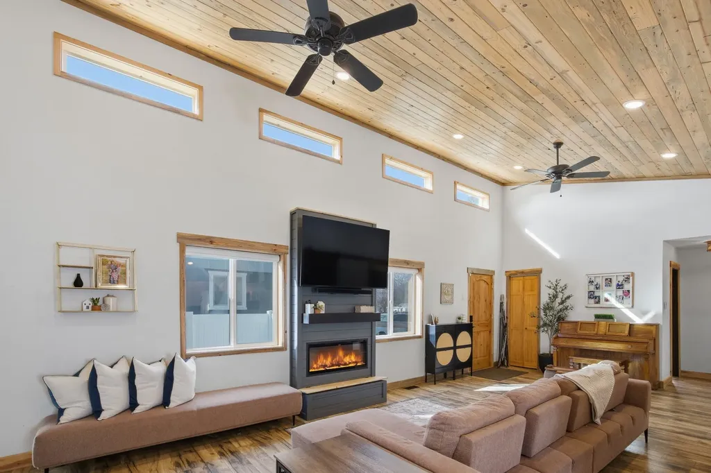 214 Mission Street Stevensville MT 59870