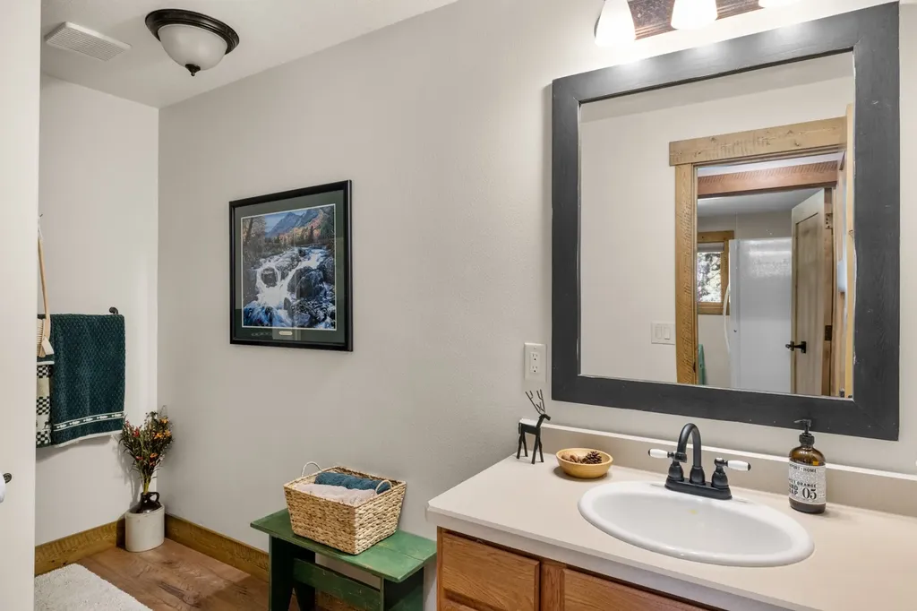 197 High Road Kalispell MT 59901