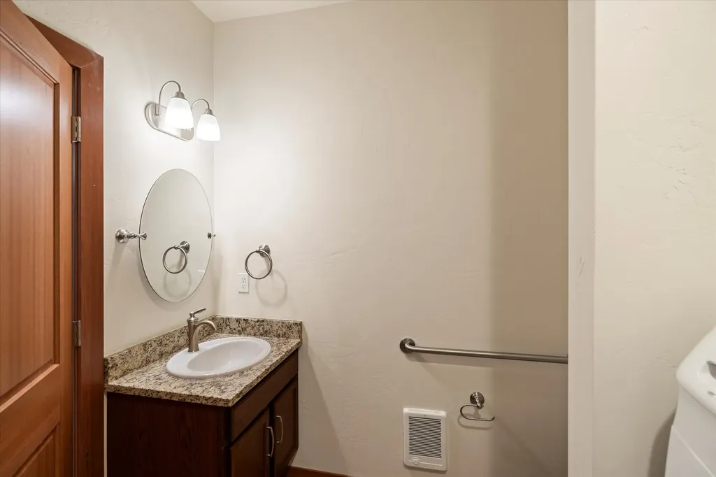 525 Eisenhower Street SE Ronan MT 59864
