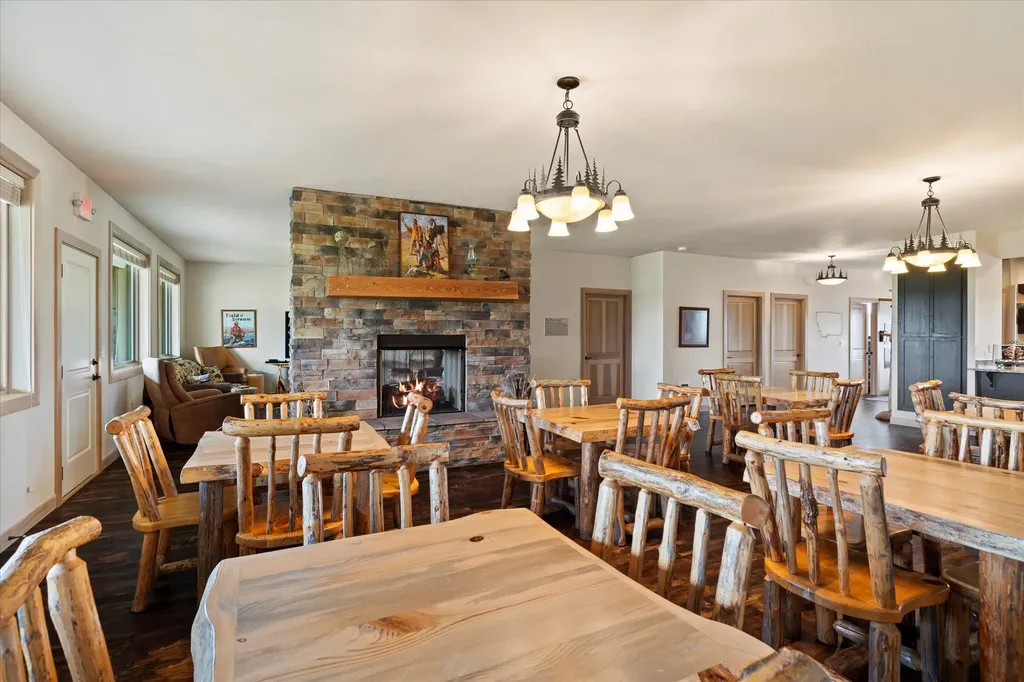 525 Eisenhower Street SE Ronan MT 59864
