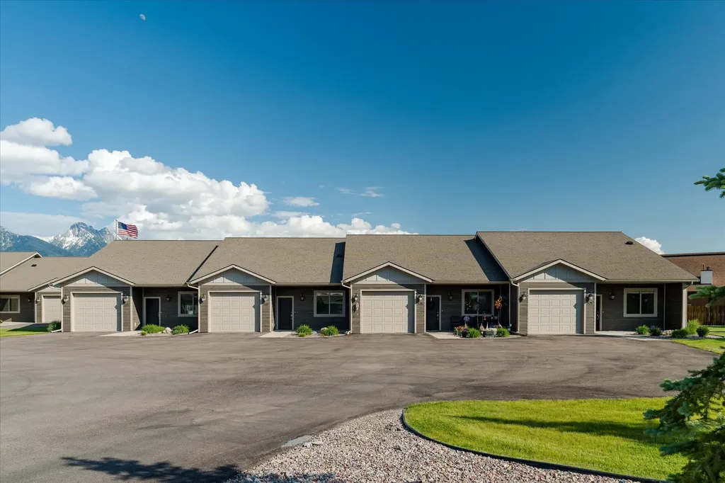 525 Eisenhower Street SE Ronan MT 59864