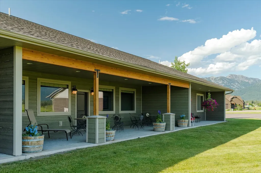 525 Eisenhower Street SE Ronan MT 59864
