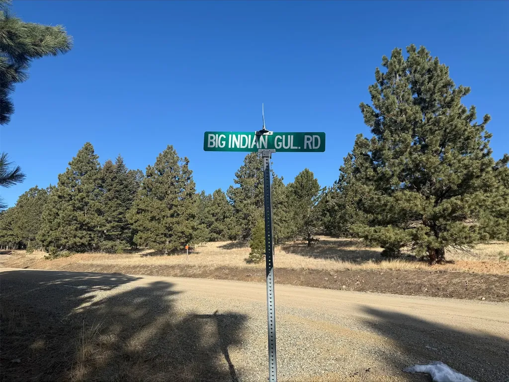 53 Skihi Peak Drive Clancy MT 59634