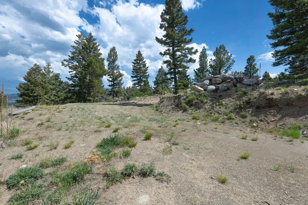 53 Skihi Peak Drive Clancy MT 59634