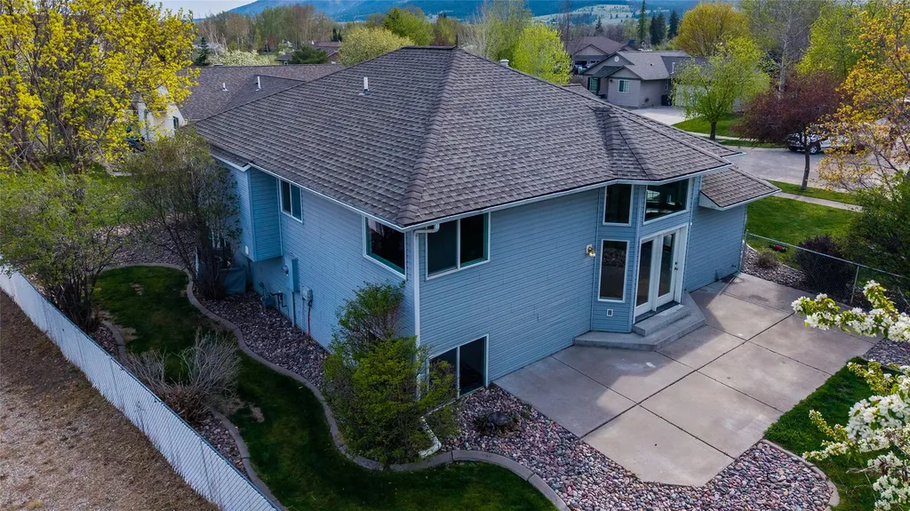 12110 Expedition Court Lolo MT 59847