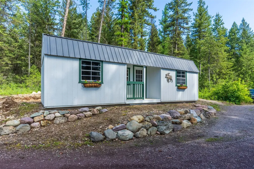 1449 Grizzly Spur West Glacier MT 59936