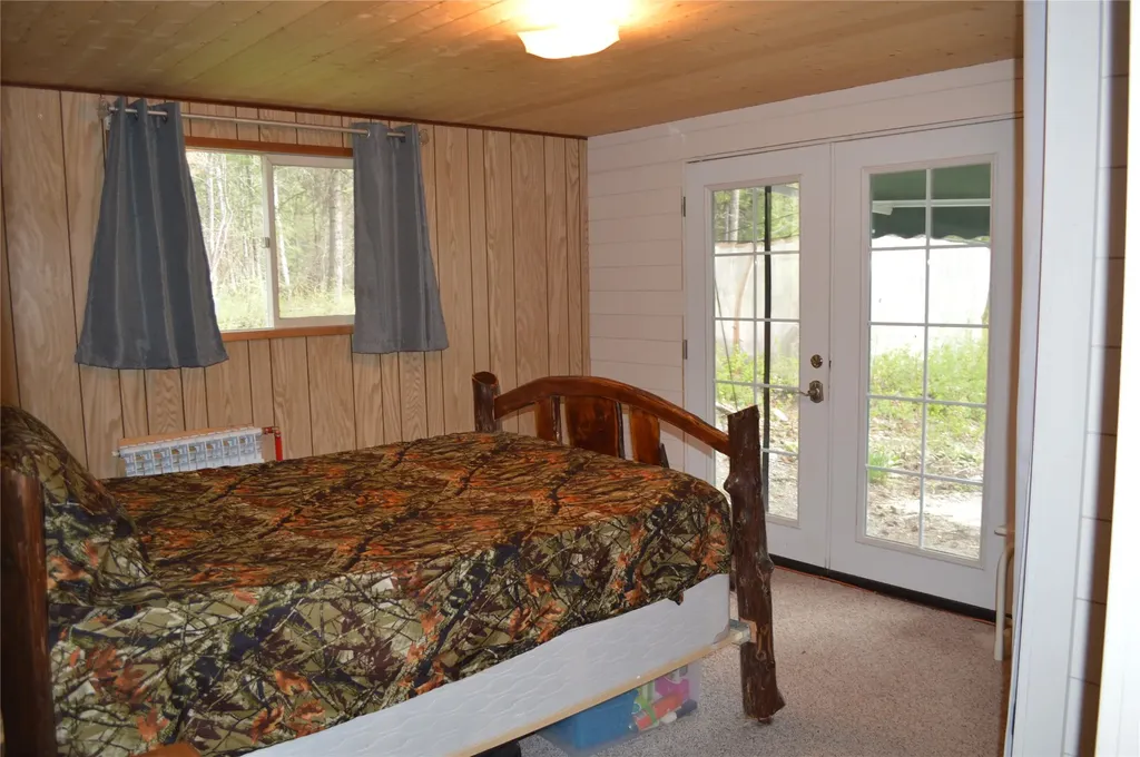 1449 Grizzly Spur West Glacier MT 59936