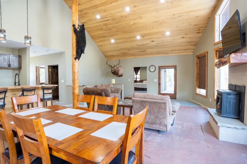 14537 Big Rock Way Bigfork MT 59911