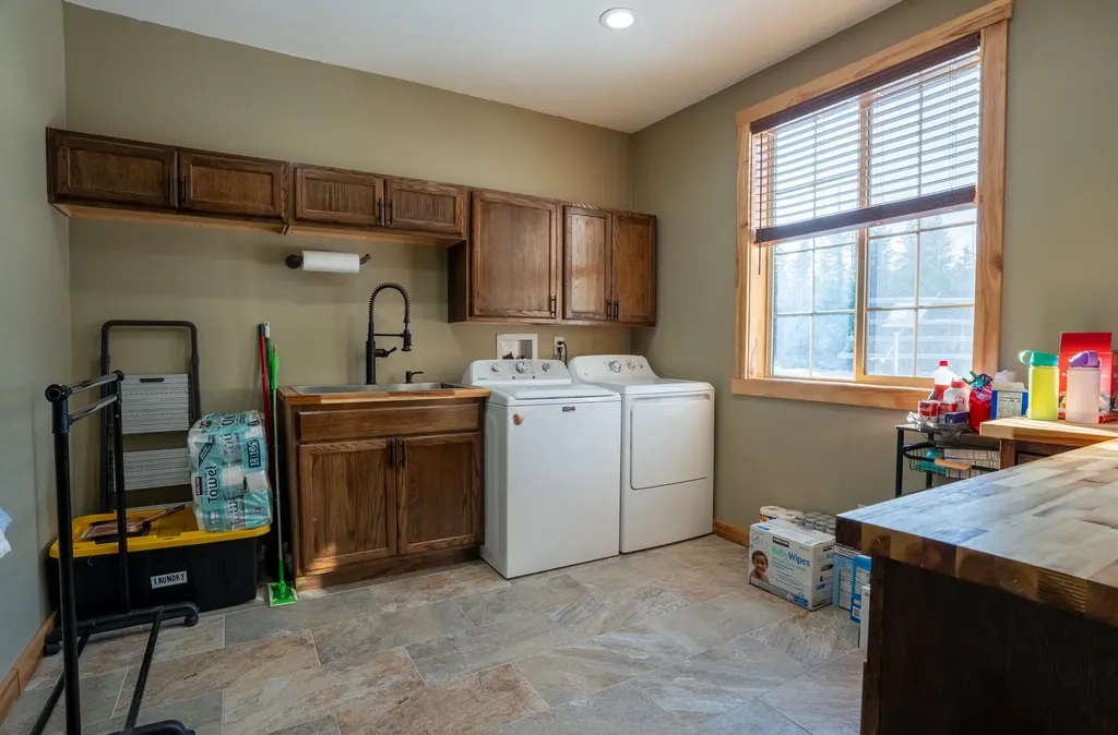 14537 Big Rock Way Bigfork MT 59911