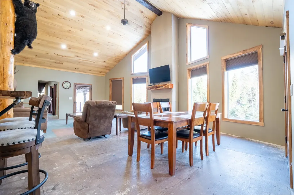 14537 Big Rock Way Bigfork MT 59911