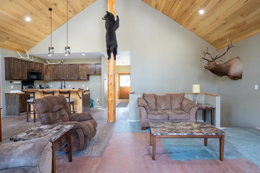 14537 Big Rock Way Bigfork MT 59911