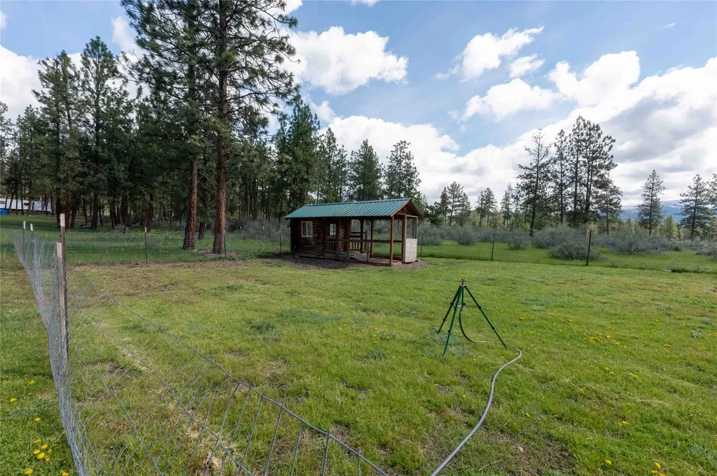 22 Pine Meadow Lane Plains MT 59859